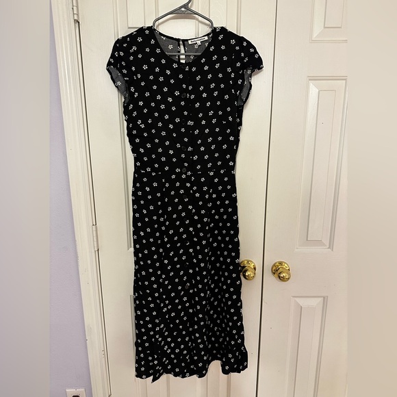 Reformation FAUNA DRESS. Size 6. - Picture 4 of 9